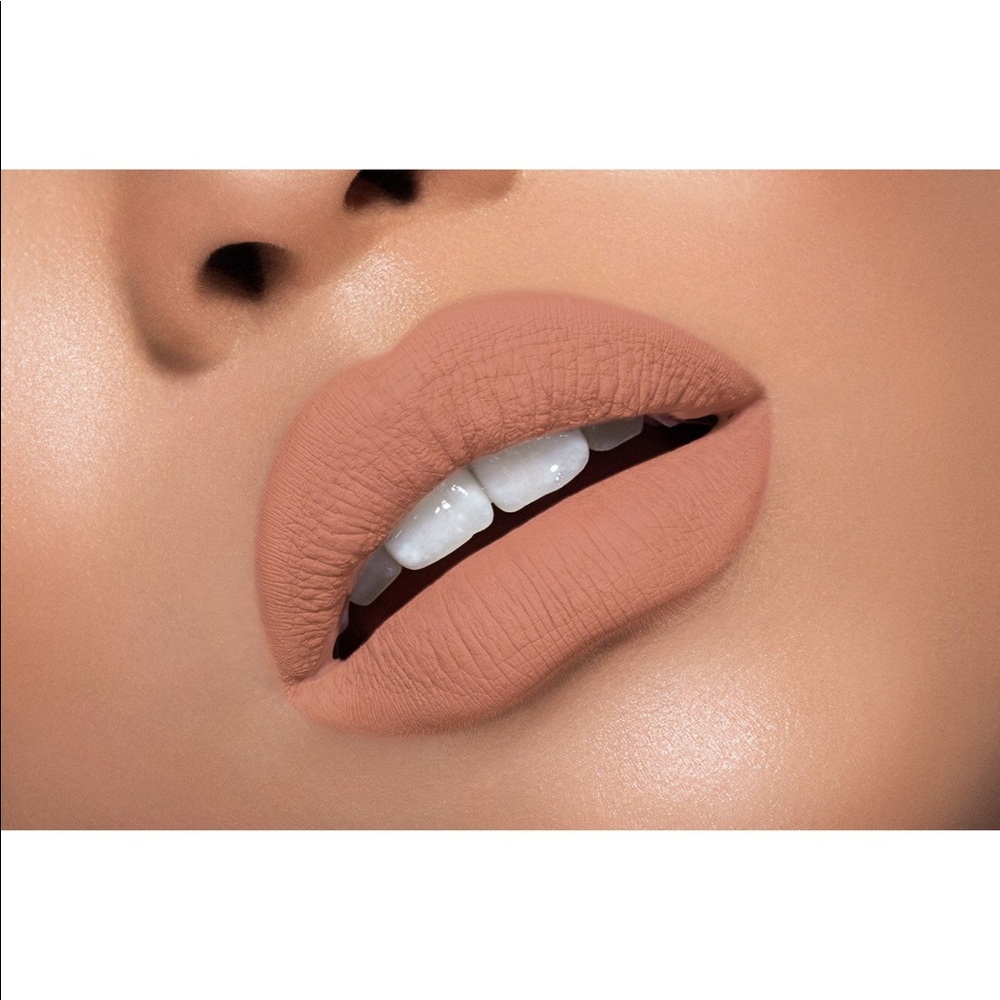Kylie Cosmetics Birthday Suit Matte